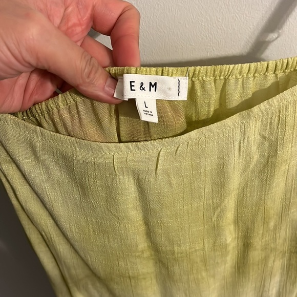 E&M yellow tie dye spaghetti strap wrap dress size large - Picture 3 of 5